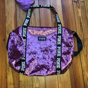 ✨PINK velvet bag✨